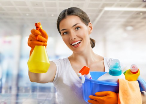 Room-by-room move in cleaning checklist and supplies