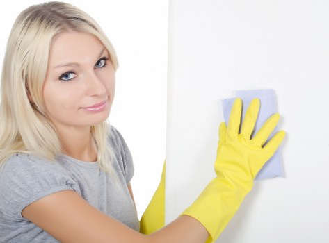 Wimbledon cleaning professionals finishing a fresh and well-kept property